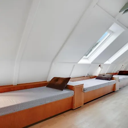 Awesome In With 2 Bedrooms, Sauna And Wifi